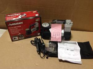 lot 44 image: Husky 12-Volt Inflator in good condition