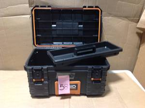 lot 58 image: RIDGID 22 in. Pro Tool Box, Black in good condition
