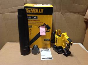 lot 60 image: 125 MPH 450 CFM 20V MAX Cordless Brushless Handheld Blower (Tool Only) in good condition