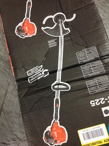 lot 115 image: ECHO 21.2 cc Gas 2-Stroke Cycle Curved Shaft Trimmer in good conditions