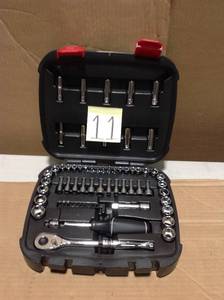 lot 11 image: Husky Mechanics Tool Set (65-Piece)