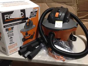 lot 42 image: 6 Gal. 3.5-Peak HP NXT WetDry Shop Vacuum