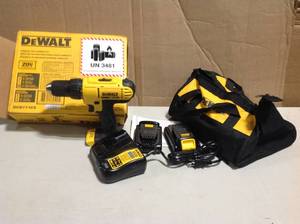 lot 51 image: DeWalt DCD771C2 - Compact DrillDriver Kit Lithium Ion - 20V