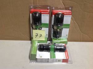lot 77 image: Honeywell Classic Oil Rubbed Bronze Passage HallCloset Door Knob