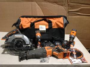 lot 80 image: Ridgid Reciprocating Saw Model R8641 COMBO TOOL KIT