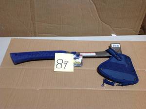 lot 89 image: Estwing Campers Axe with 16 Hatchet