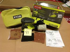 lot 91 image: 2 Amp Corded 14 Sheet Sander