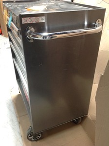 lot 117 image: Husky 26 in. W 4-Drawer Rolling Cabinet Tool Box Chest costumer returns whit some damage please review the photos