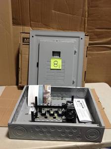 lot 8 image: Siemens 100-Amp 12-Spaces 24-Circuit Main Breaker Load Center LC1224B1100