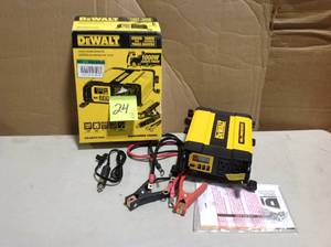 lot 24 image: DEWALT 1000-Watt Power Inverter