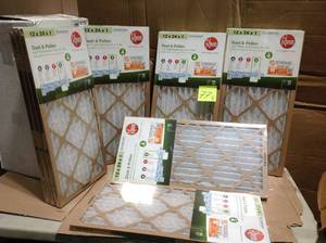 lot 77 image: Rheem 12 in. x 24 in. x 1 in. Basic Household Pleated FPR 4 Air Filter (3-Pack)