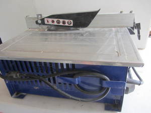 lot 41 image: Tile Cutter