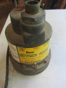 lot 73 image: Simer Geyser Pump