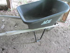 lot 80 image: Wheelbarrow