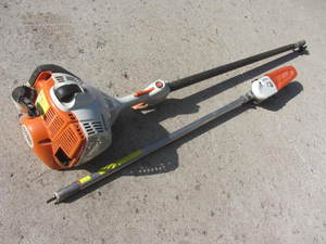 lot 10 image: Stihl Pole Chainsaw