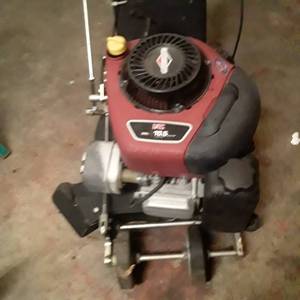 lot 5 image: Thomsen ice edgers with 10.5 hp motor