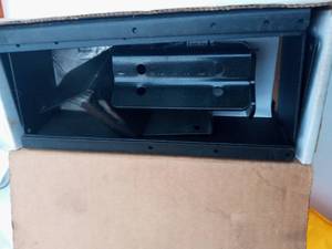lot 80 image: Mounting kit for (Western plow) solenoid 56369