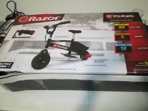 Razor E-Punk electric micro bike, o...