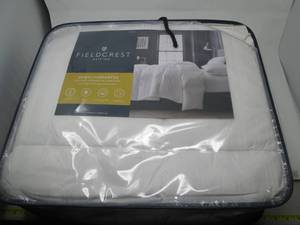 Fieldcrest Queen down comforter...