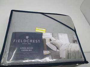 Full queen hotel duvet...