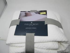 King Fieldcrest Matelasse coverlet...