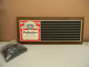 lot 21 image: VINTAGE 1979 BUDWEISER BEER SLATEBOARD SIGN CAN USE CHALK - WITH 100s OF LETTERS - LOOKS ALMOST NEW - APPROX 34 BY 14 - SEE PICTURES