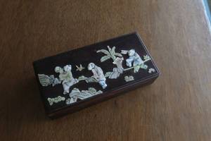 Japanese decorative wooden box...