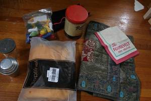Lot of houseware collectibles...