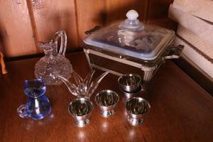 Glass dcor...