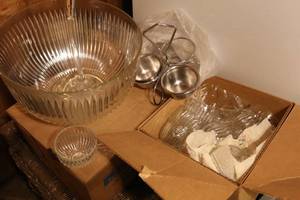 Vintage punchbowl and glassware