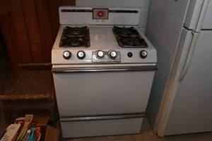 Gas stove and oven...
