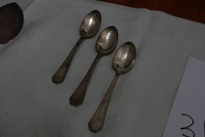 3 Commemorative silver plated spoon...