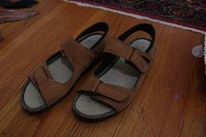 Ladies sandals, good condition...
