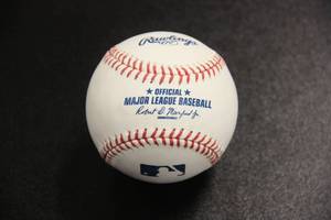 Official Rawlings Ball Byung Ho Park Sweet Spot Autograph