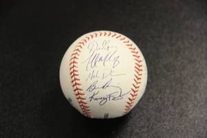 Official Rawlings Ball with 10 Autograph  Nick Punto Sweet Spot