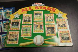 Kellogg Complete Set with Display Lot of 2