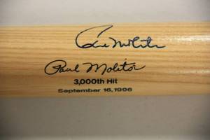 Paul Molitor 3000 Hits SGA Full Sized Bat Autograph