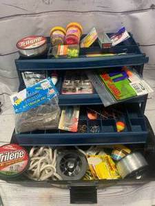 lot 1 image: Tackle Box Full of Tackle