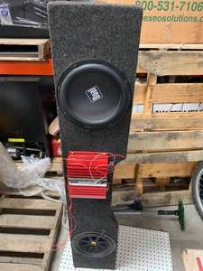lot 51 image: 57 Wide Speaker Amp Box Very High End