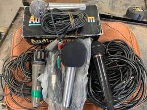 lot 52 image: Lot of 4 Microphones, Cable & Case