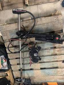lot 99 image: Mercury Thruster R28 Trolling Motor