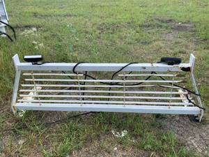 lot 95 image: Headache Rack with LED Lighting 71 Long