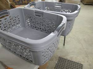 lot 26 image: 4 Room Essential Stacking Baskets...