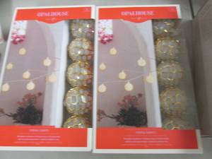 lot 69 image: 2 Pks String Lights...