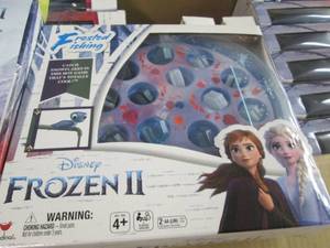 lot 93 image: 2 Each Disney Frozen II Frosted Fis...