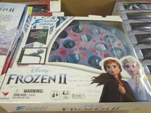 lot 95 image: 2 Each Disney Frozen II Frosted Fis...