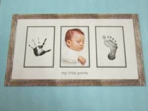 lot 122 image: Babyprints Photo Frame...