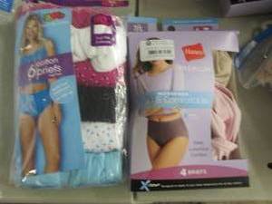 lot 125 image: 2 Pks Ladies Size 7 Panties...