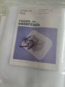 lot 144 image: 5 Room Essentials Lingerie Bags...