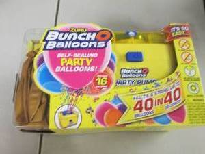 lot 160 image: Bunch- o Balloons Party Pump...